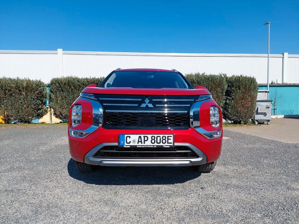 Mitsubishi Plug-in Hybrid Outlander
