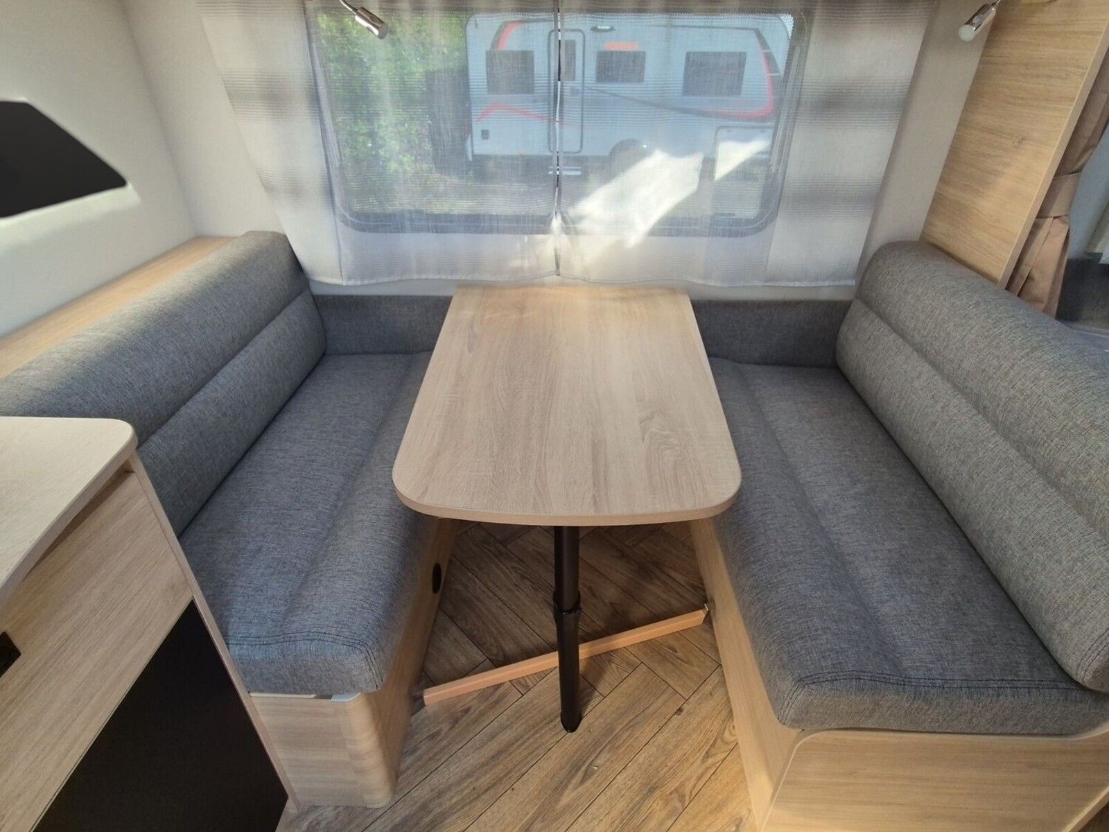 Fahrzeugabbildung Sterckeman Sport Edition 410CP Frühlingsaktion -4345