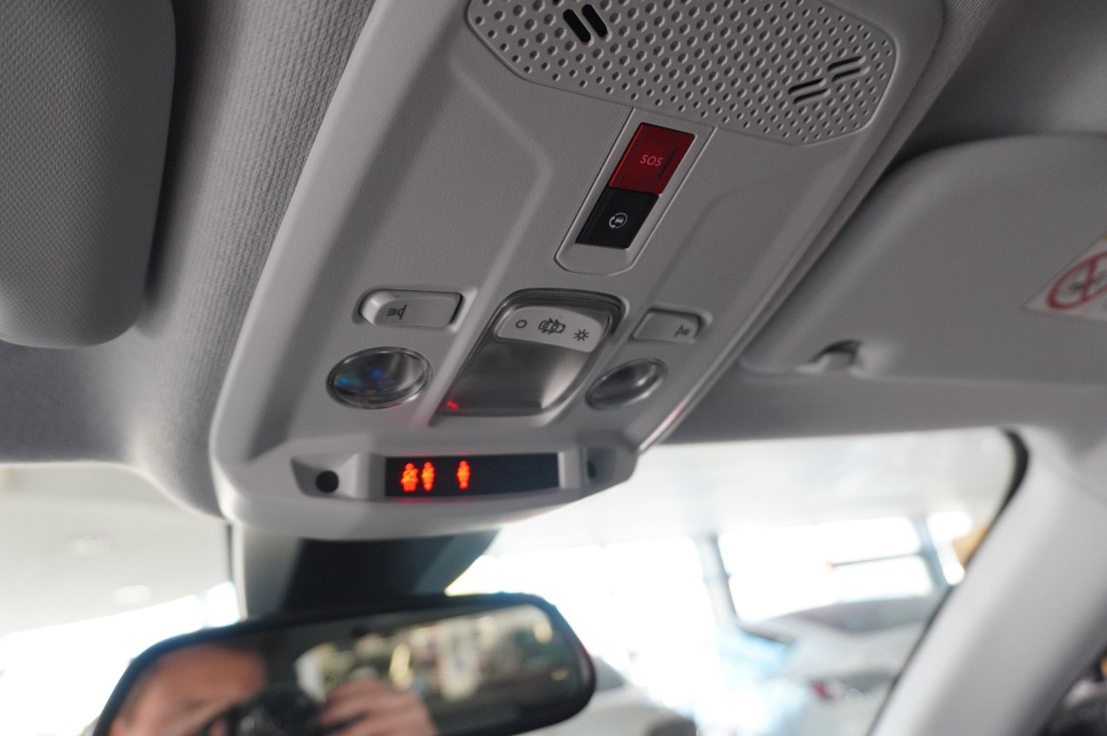 Fahrzeugabbildung Opel Mokka ELEGANCE 1.2T NAVI/LED/KAMERA/SPORT/SH/DAB