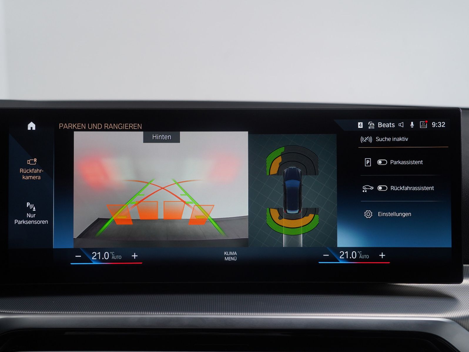 Fahrzeugabbildung BMW 320 d xDrive Touring M Sport LED/DAB/CARPLAY/ACC