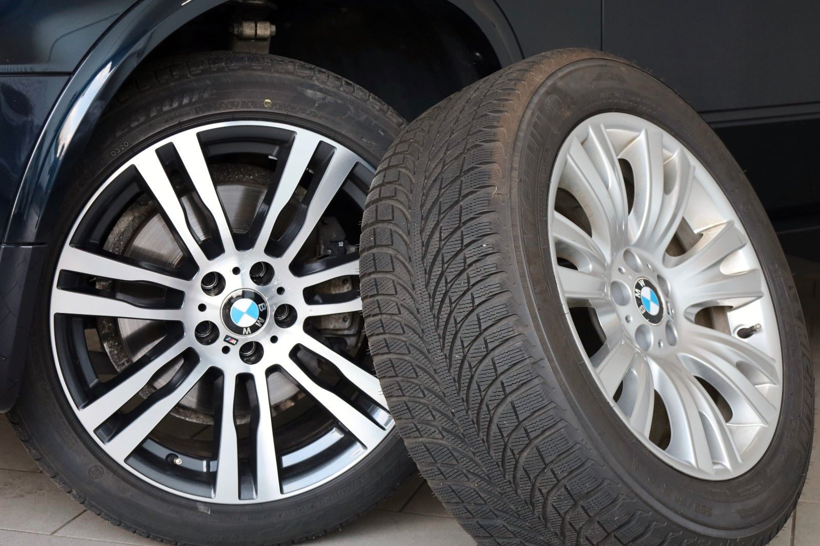 Fahrzeugabbildung BMW X5 xDrive40d,Edition M Sport,HUD,Kamera,Stand+WR
