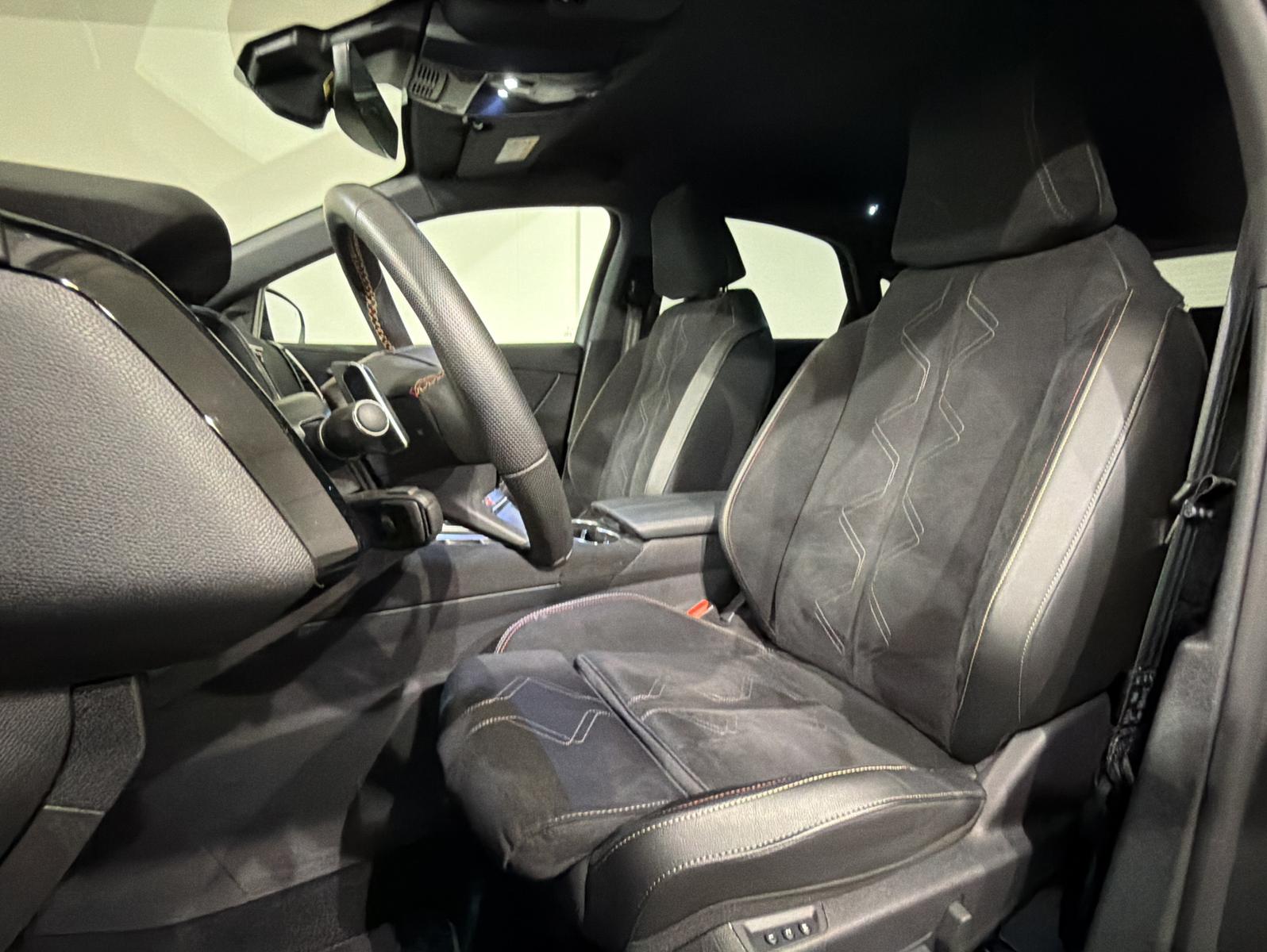 DS Automobiles DS7 Crossback Perfor. Autom. |PDC |360° |KEYLESS