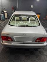 Mercedes-Benz Mercedes E280 - gebrauchte Mercedes-Benz E 280 aus dem Jahr 1998