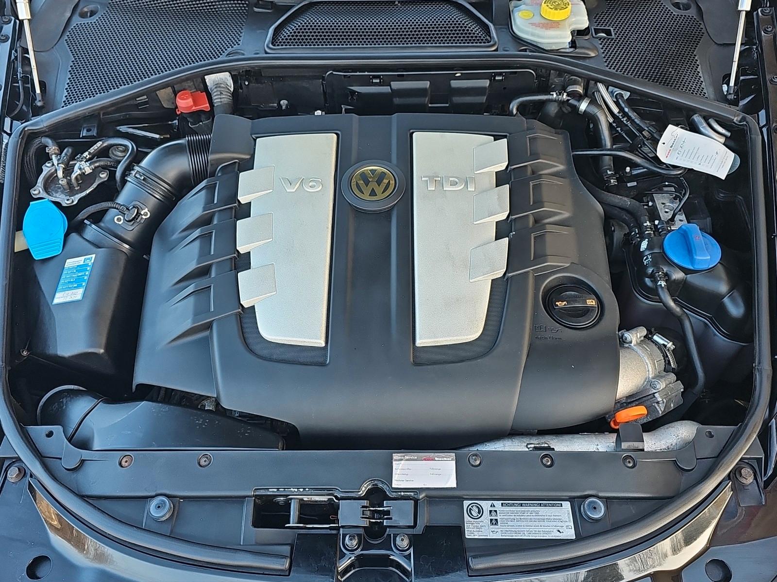 Volkswagen Phaeton V6 3.0 TDI 4MOTION Exclusive+ACC+LED