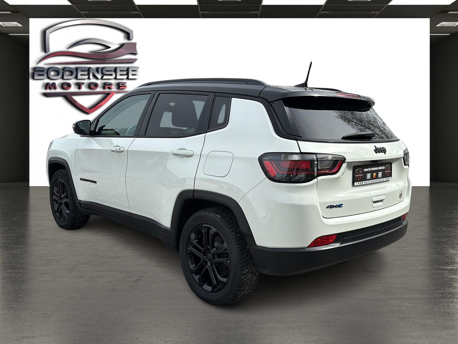 Fahrzeugabbildung Jeep Compass 1.3l T4-PHEV Upland 4xe 177kW