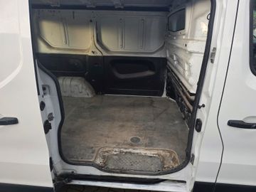Opel Vivaro - 4