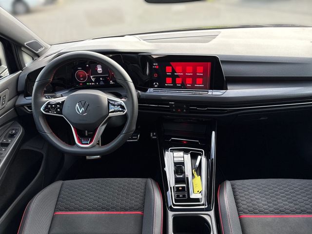 Golf VIII GTI Clubsport 2.0 TSI BLACKSTYLE PANO+