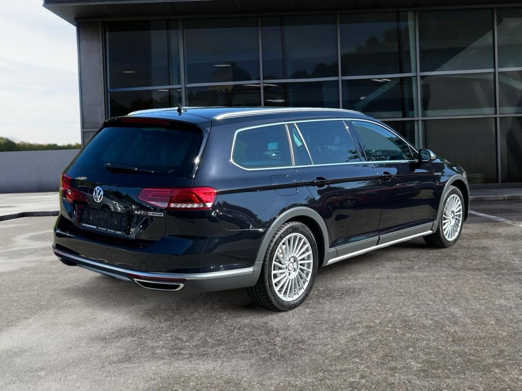 Fahrzeugabbildung Volkswagen Passat Alltrack 2.0 TDI SCR 4Motion DSG (BMT)