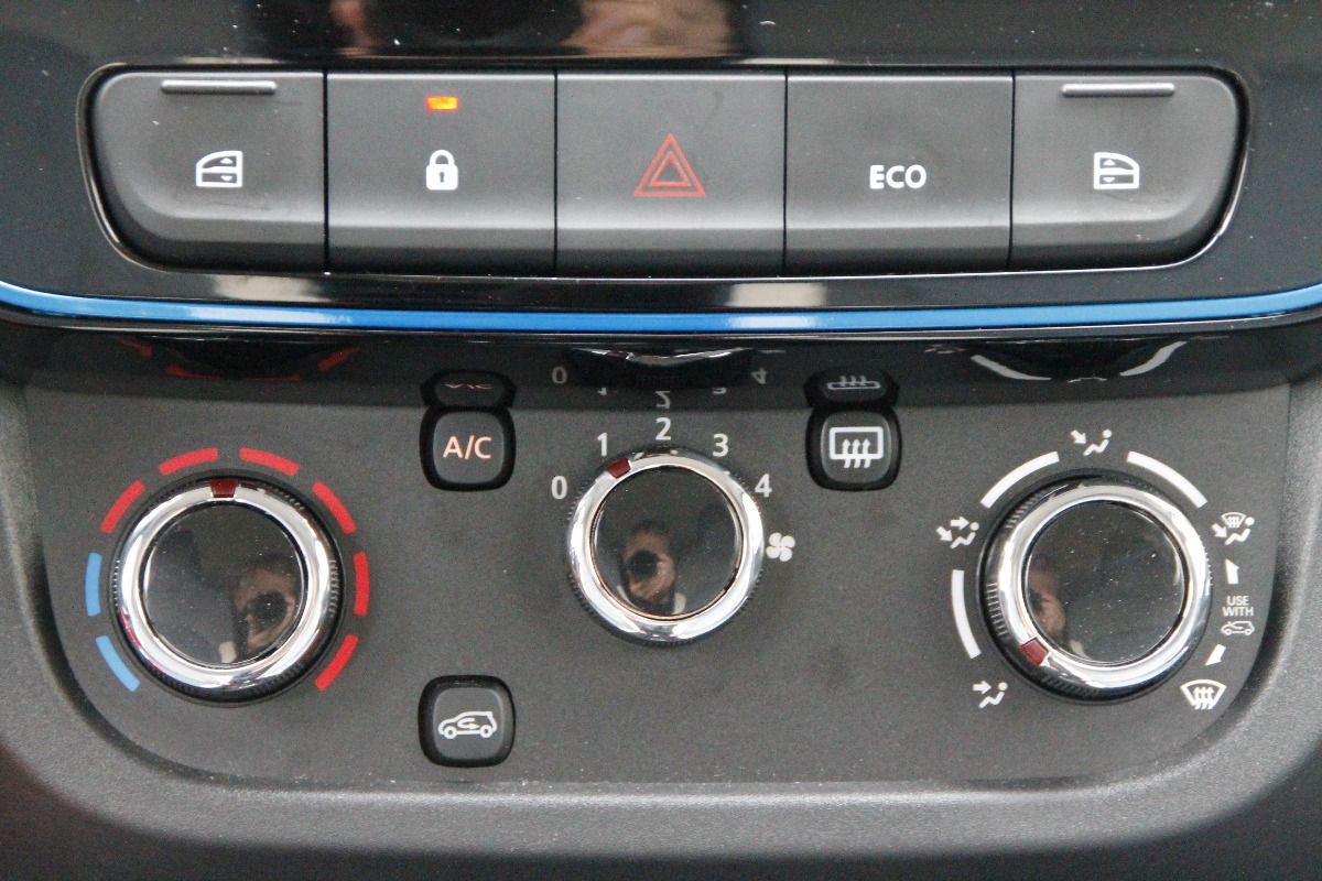 Fahrzeugabbildung Dacia Spring Comfort