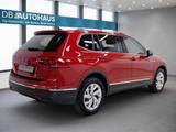 Volkswagen Tiguan Allspace Life 2.0 TDI 4MOTION DSG  - gebrauchte VW Tiguan Allspace aus dem Jahr 2023