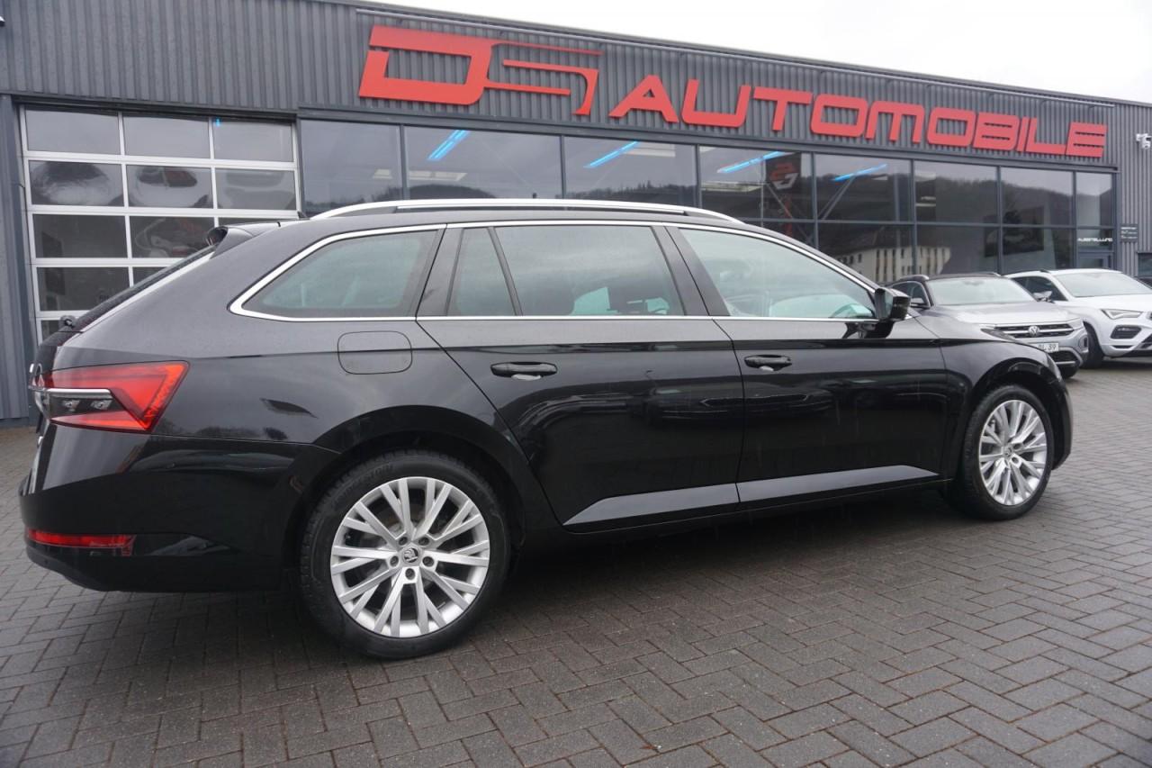 Skoda Superb Combi 1.4 TSI Style iV Pano/AHK/18Zoll