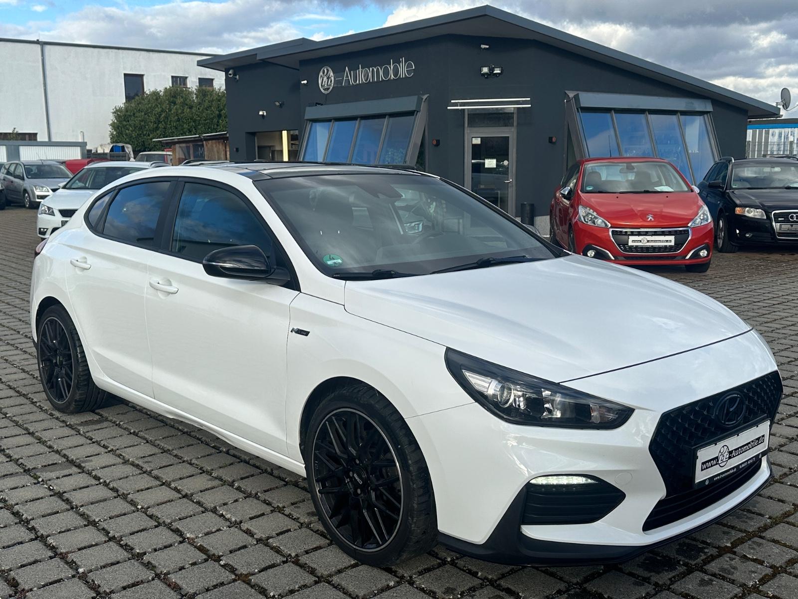 Hyundai i30 Fastback N Line DCT-GETRIEBE *KAM*GLASDACH