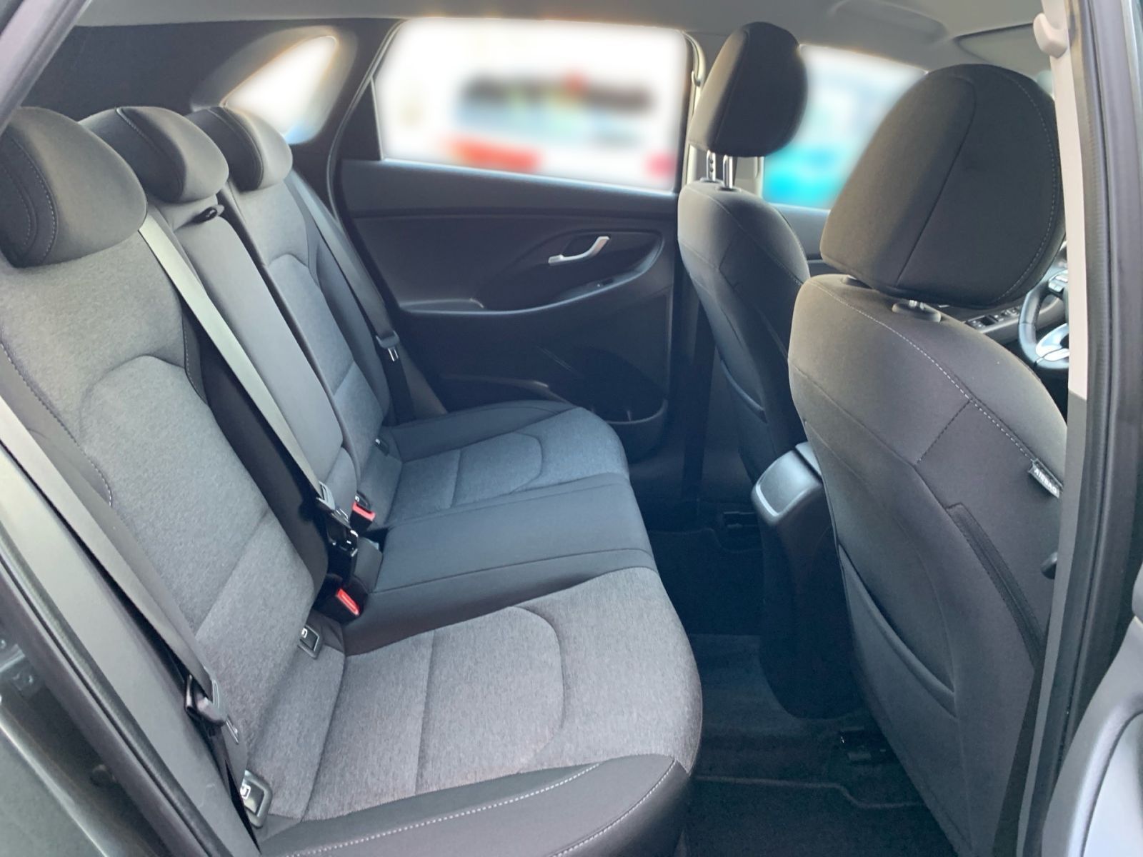 Fahrzeugabbildung Hyundai i30 1.5 T-GDI 7-DCT Trend Mild-Hybrid