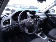 Fahrzeugabbildung Audi Q3 2.0 TDI  **SCHECKHEFTGEPFLEGT / 8-FACH-BEREIF