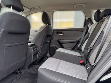 Nissan X-Trail - 12