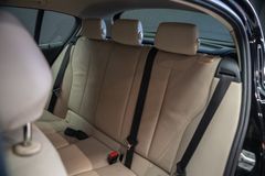 BMW 118 i Urban Line*CAM*LED*LEDER*SHZ*NAVI*TEMPOMAT