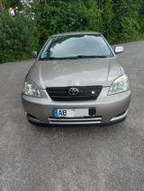 Toyota Corolla 1.8 TS - Toyota Corolla Ts mit Benzin-Antrieb