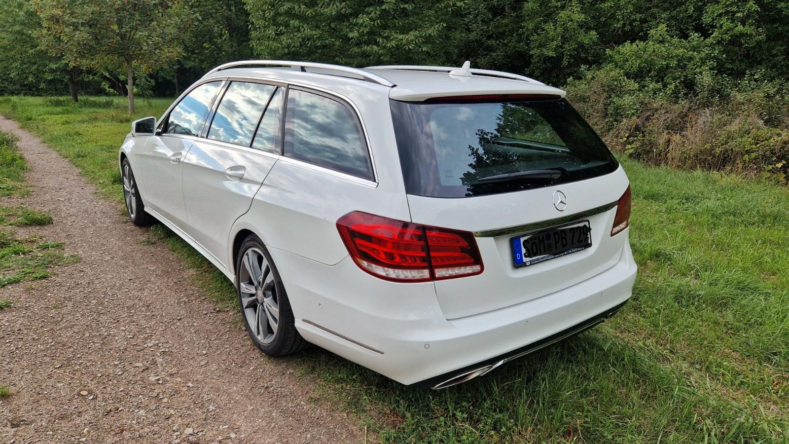 Mercedes-Benz E 220 CDI T-Modell TÜV neu