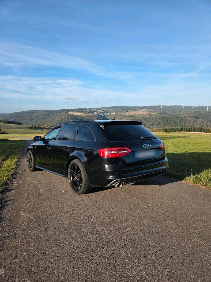 Audi A4 2015 — photo 12