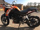 KTM Duke 125 Tiefergelegt - KTM 2011 DUKE 125