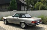 Mercedes-Benz SL 560