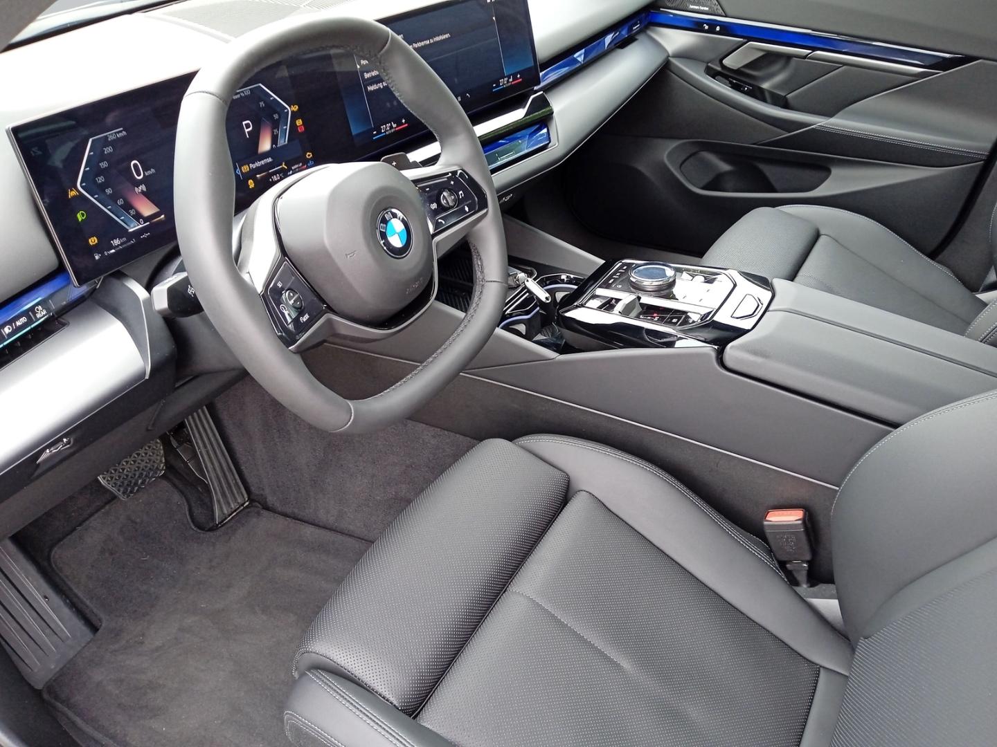 BMW 520 d Lim.+DAB+CARPLAY+HARMAN+LED+DRIVING ASS.