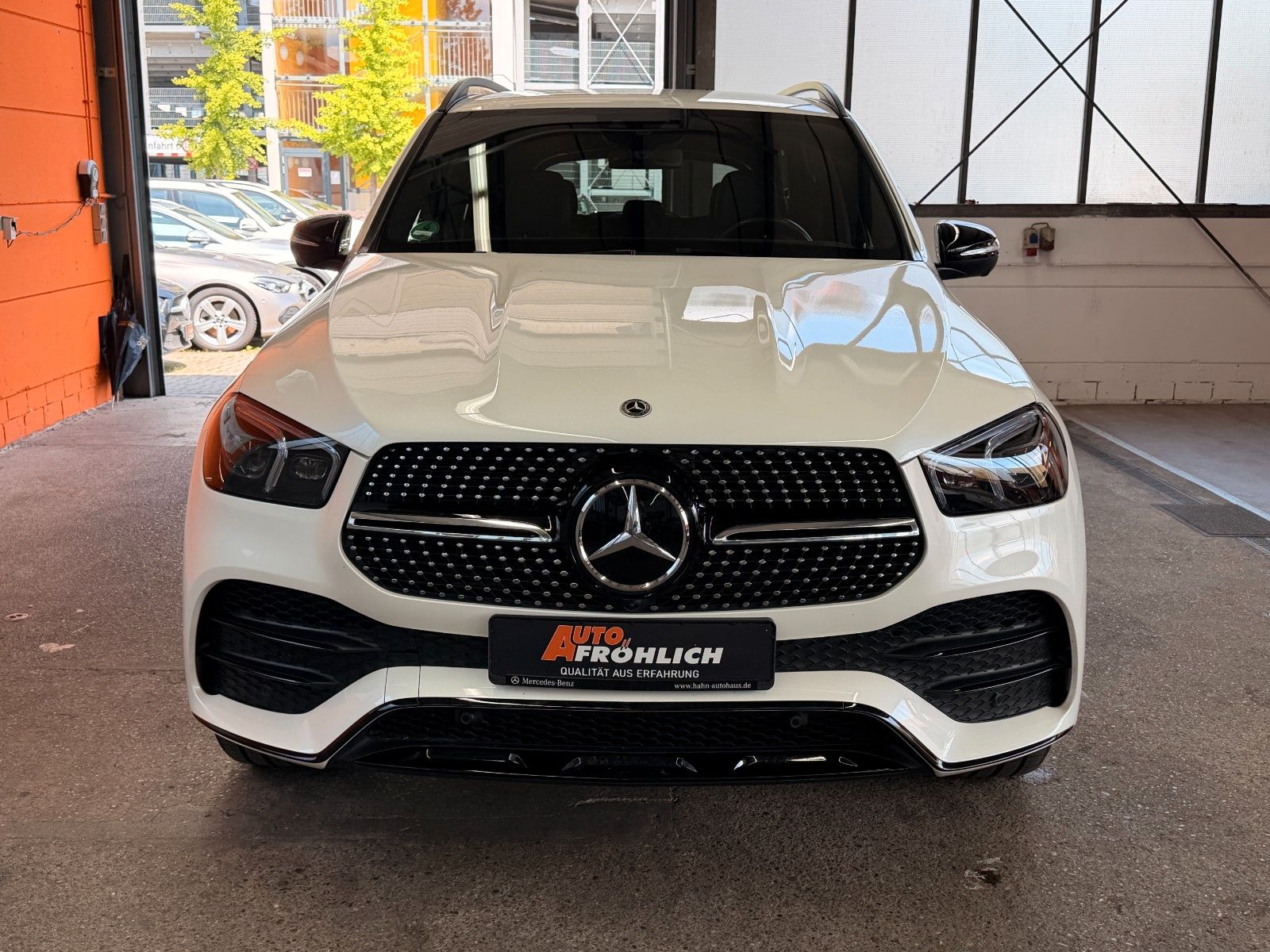 Mercedes-Benz GLE 350e 4Matic AMG Line Burmester Memory HeadUp imagem 2