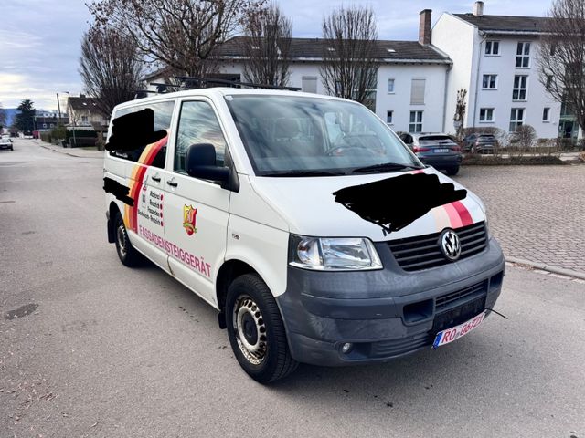 Volkswagen T5 2.5 Caravelle - KLIMA - 6 GANG - TÜV - AHK -