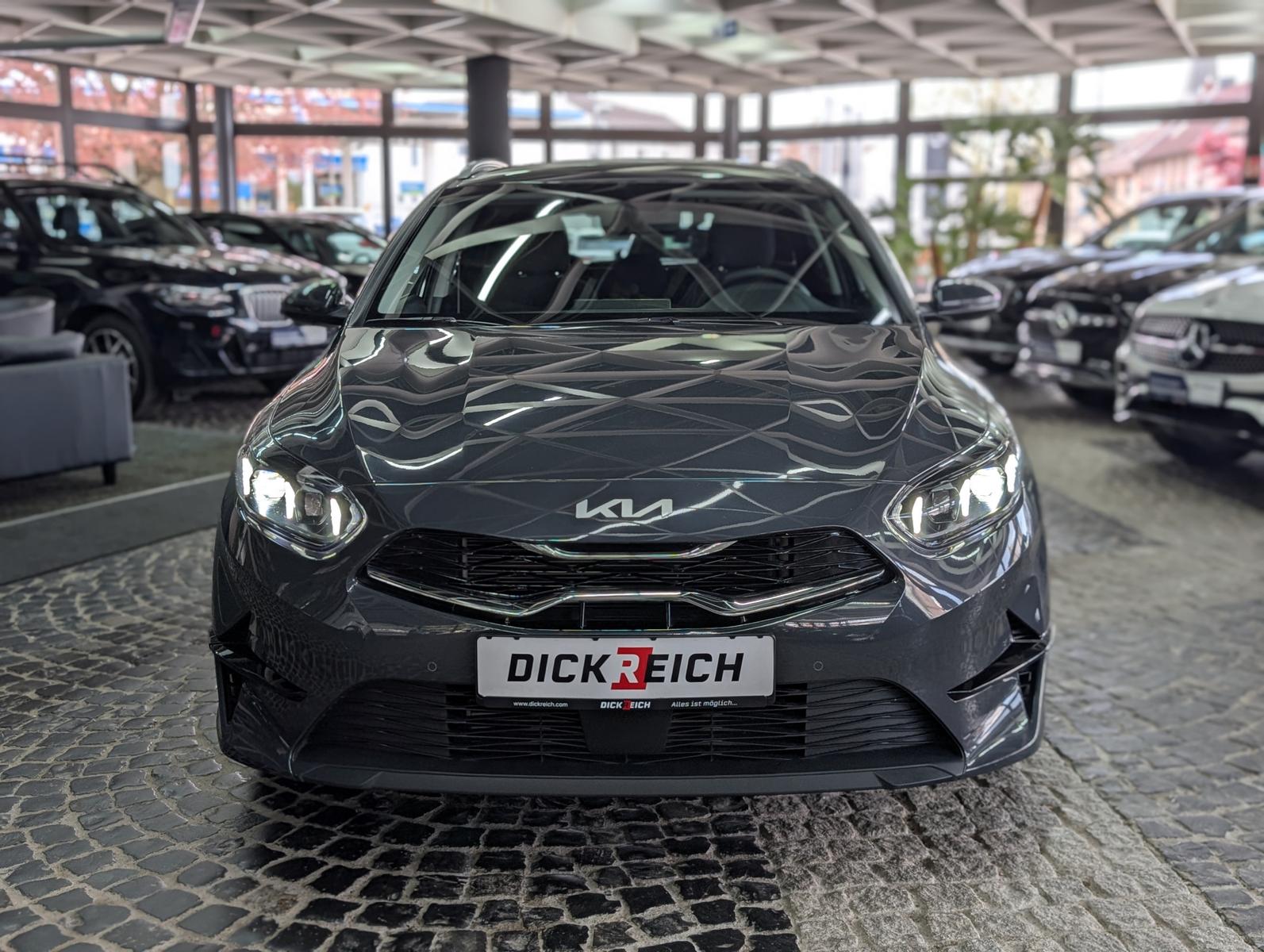 Kia cee'd Sportswagon 1.5 Ultimate Style ACC JBL