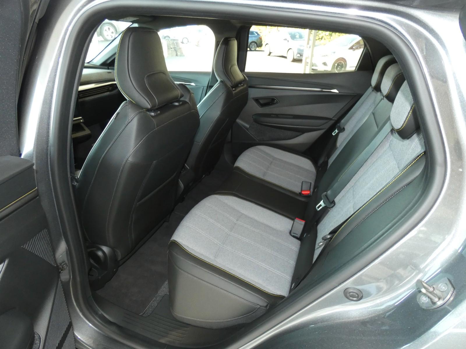 Renault Megane E-Tech Electric Techno