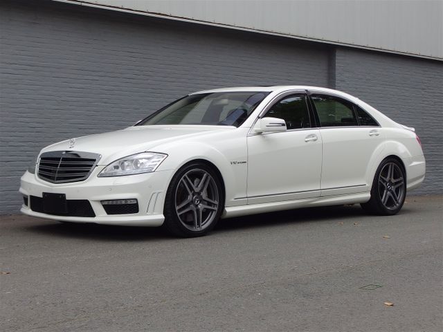 Mercedes-Benz S65 AMG Lang (Spitzenmodell in der Oberklasse)