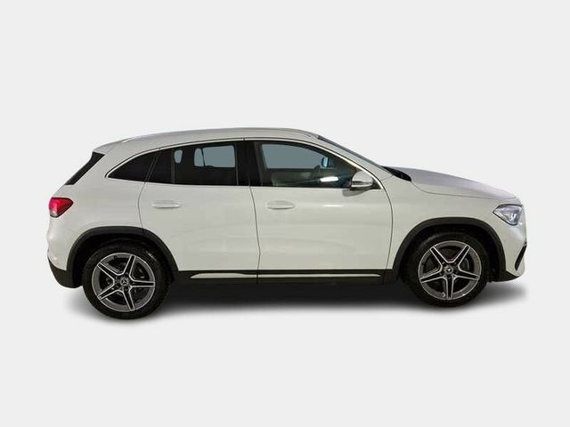 Mercedes-Benz MERCEDES-BENZ GLA 200 Automatic Premium