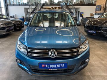 Volkswagen Tiguan  *1.HAND*PANO*BI-XENON*SHZ*TEMP*NAVI*