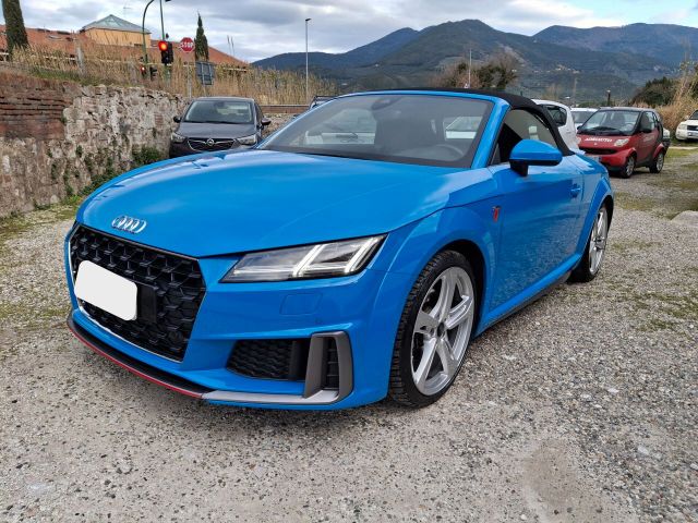 AUDI Audi TT Roadster 40 TFSI S tronic