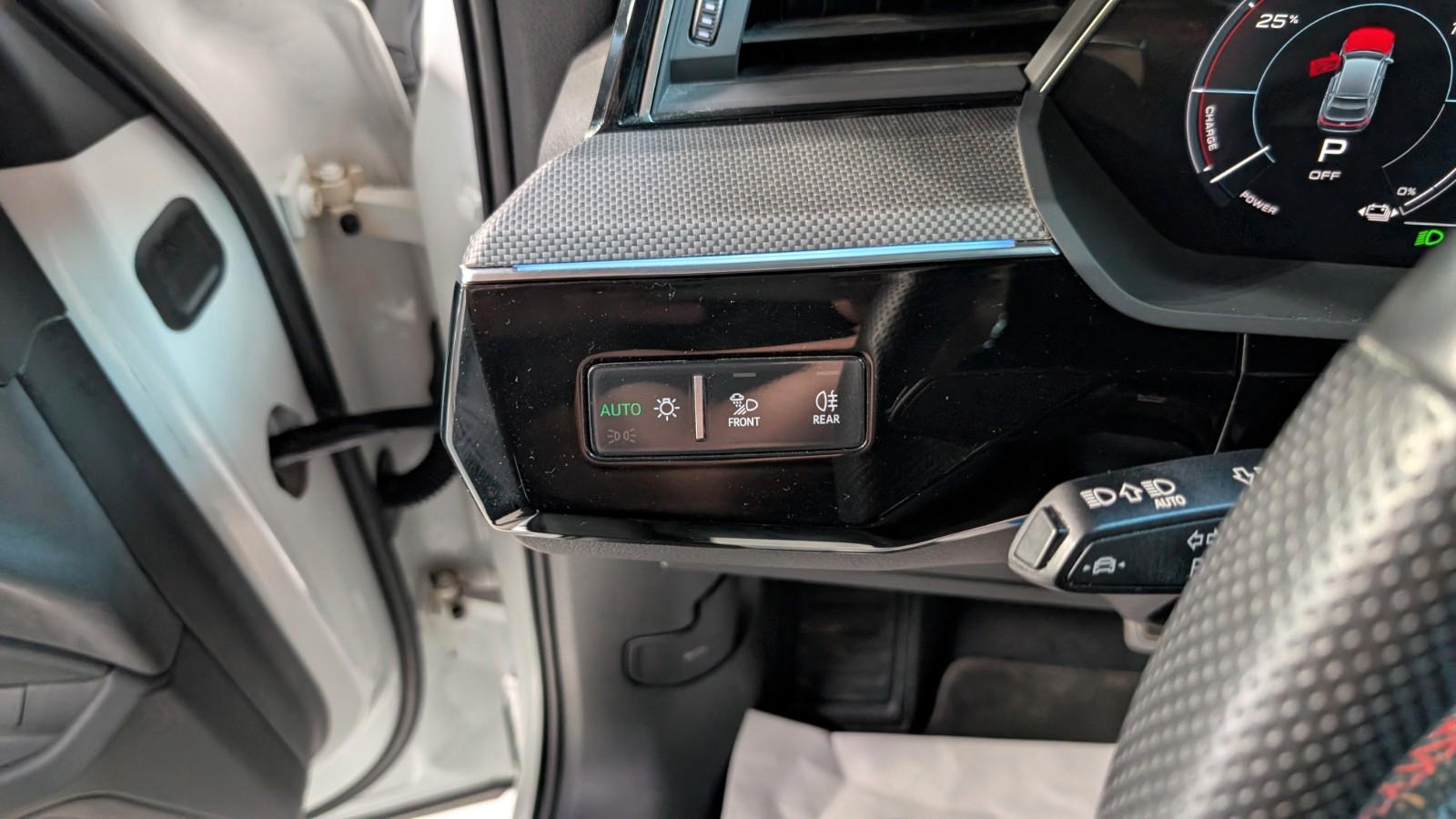 Audi Q8 Sportback e-tron 55 quatt S line AIR*BLACK-S