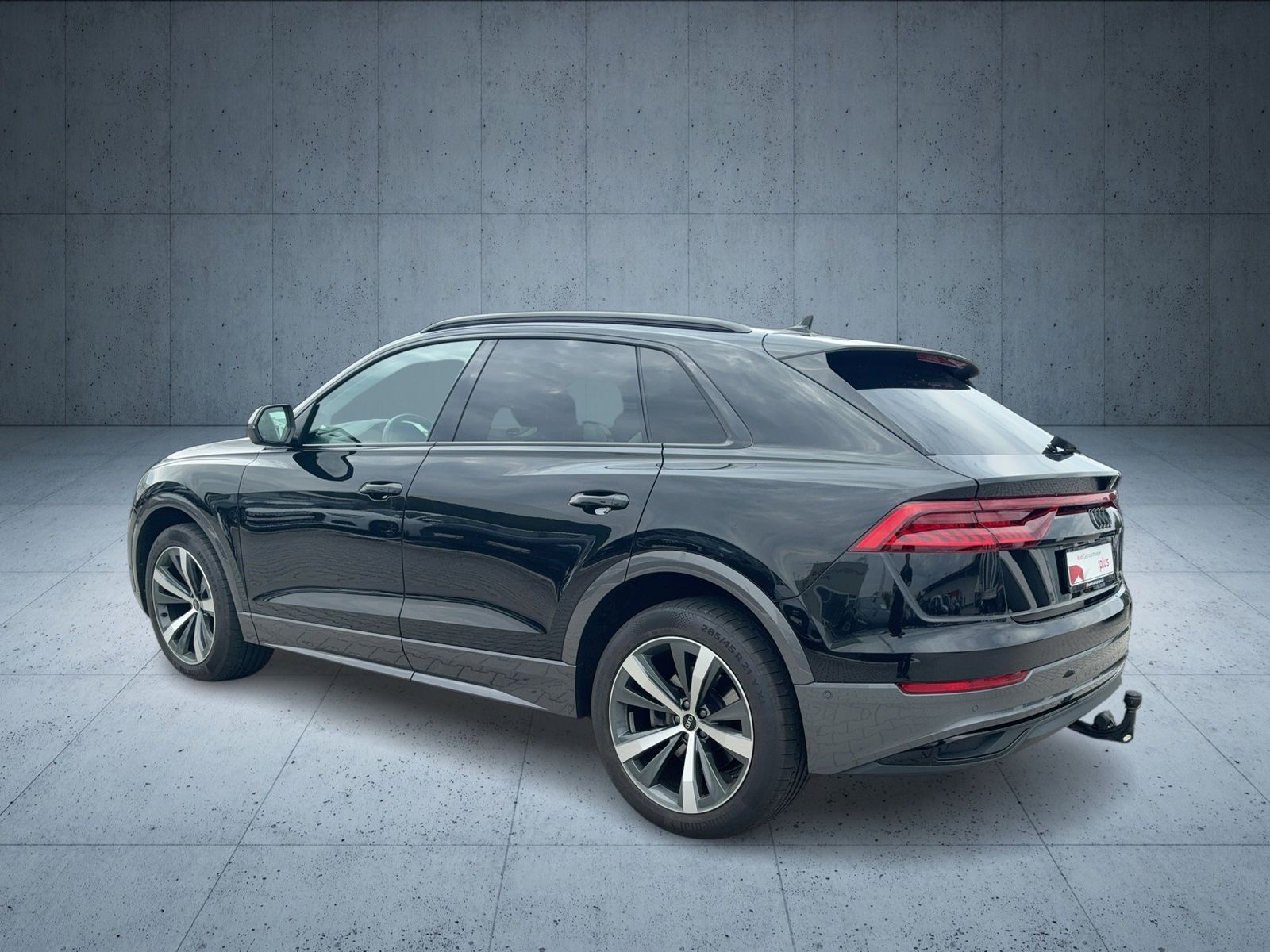 Audi Q8 SUV 55 TFSI qu. tiptr. Luft PANO HUD AHK 21 foto 4