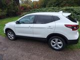 Nissan Qashqai 1.5 dCi DPF Acenta Acenta - Nissan Qashqai mit Diesel-Antrieb: Limousine