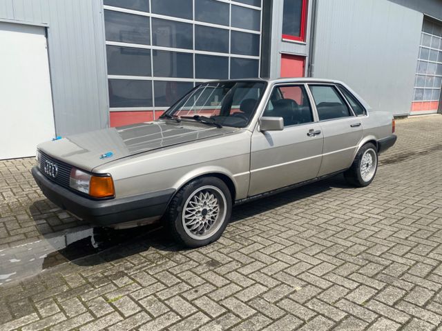 Audi 80 Typ 81 Exip Alufelgen Sportsitze H-Zulassung