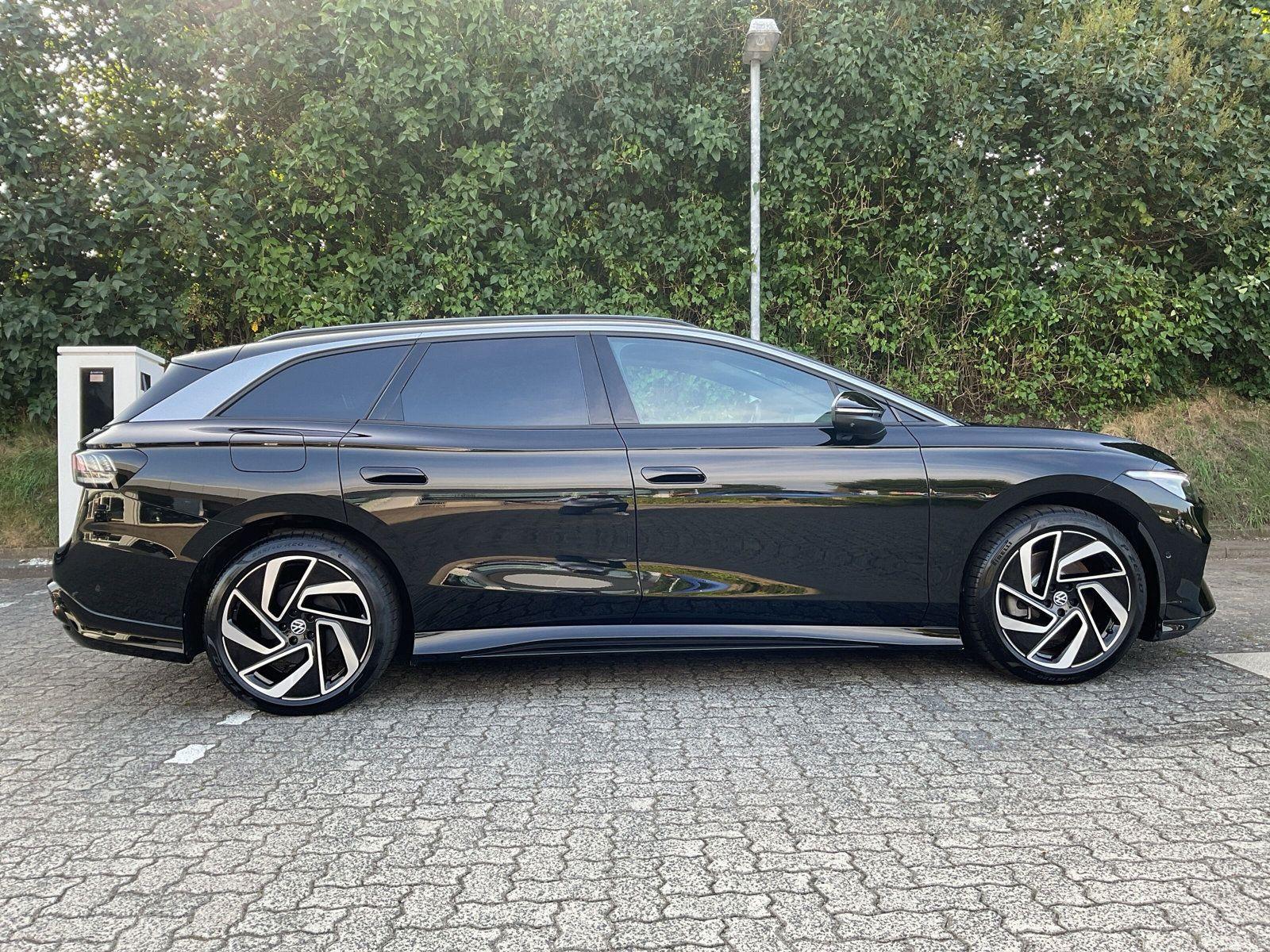 Volkswagen ID.7 Tourer Pro AHK Navi ACC IQLight EasyOpen