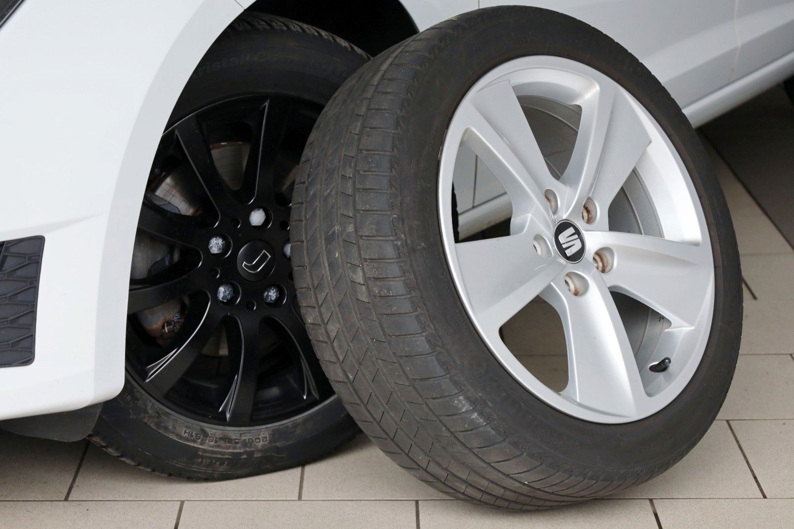 Fahrzeugabbildung SEAT Leon FR T.Leder,Navi,LED,Full Link,Seat Sound