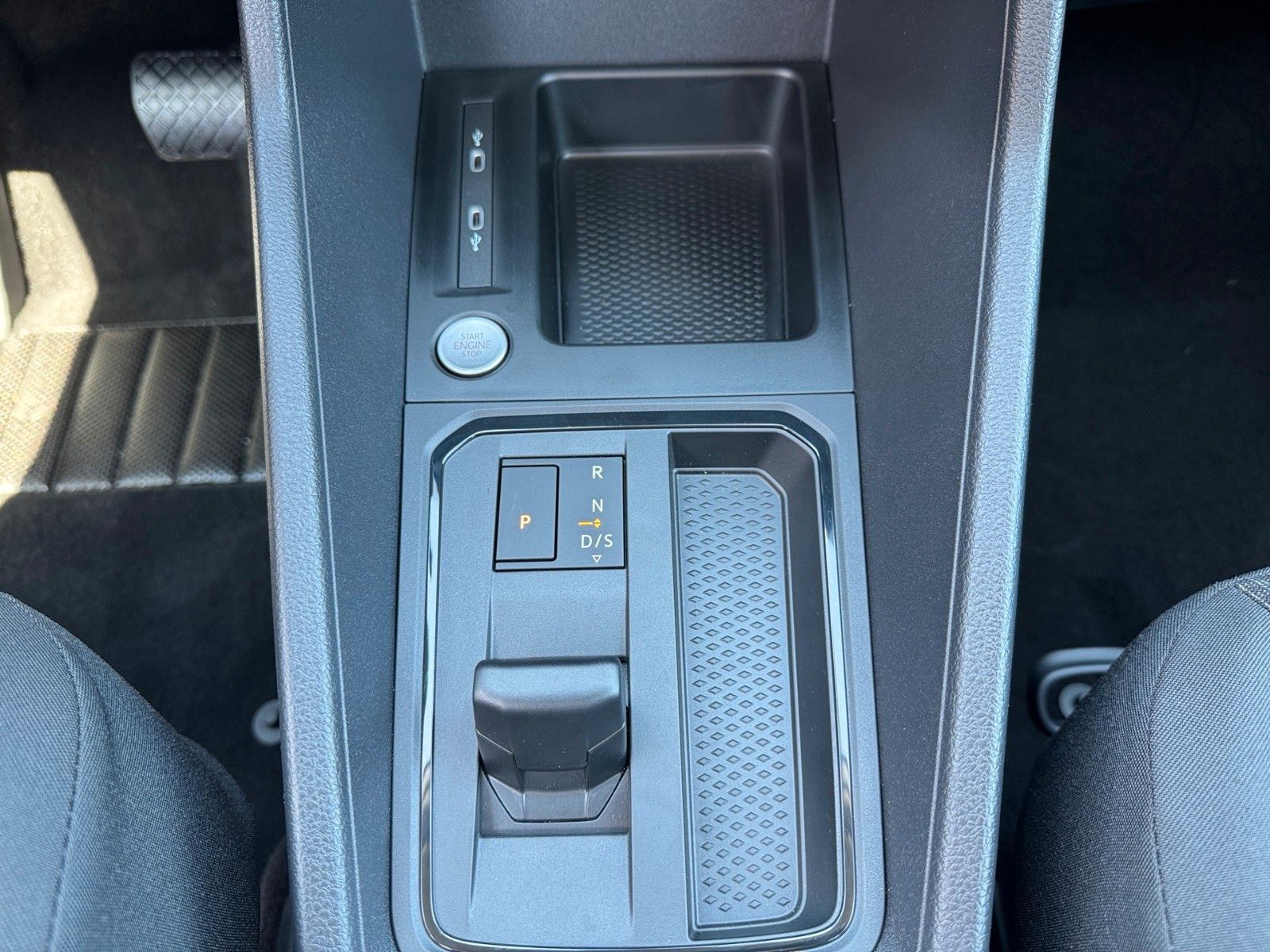 Fahrzeugabbildung Volkswagen Caddy Maxi 1.5 TSI