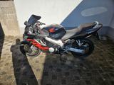 Honda CBR 600 F - HONDA 2000 CBR 600 F