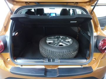 Dacia Sandero III Stepway Comfort LPG, 8-fach bereift