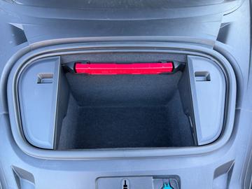 صورة مصغرة 18 لـ 2020 Porsche TAYCAN