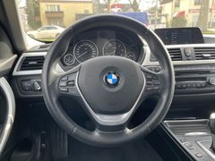 Fahrzeugabbildung BMW 325d Touring*Totwinkel*Navi*PDC*El.Klappe*TOP*