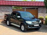 Toyota Hilux Double Cab Life 4x4 *1.Hand,Garantie* - gebrauchte Toyota Hilux aus dem Jahr 2014