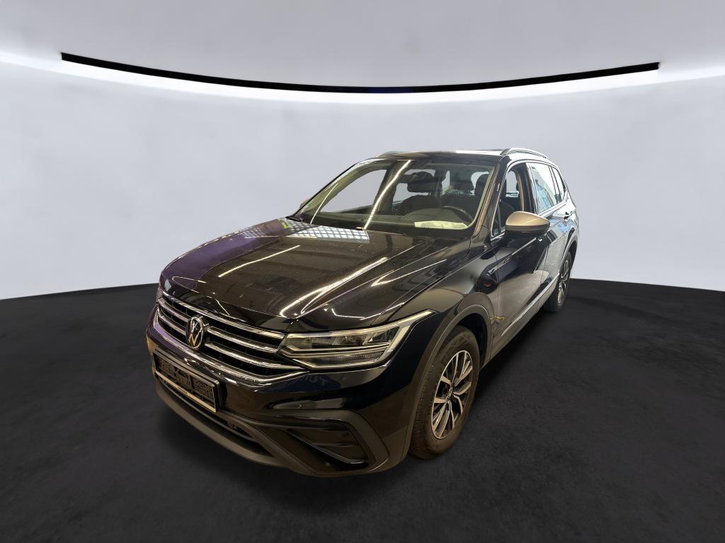 Volkswagen Tiguan Allspace Life DSG AHKStHzPanoHuDACC 2022