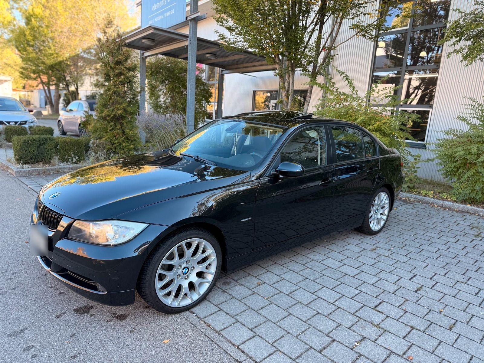 BMW 320