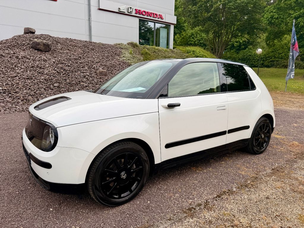 Honda e