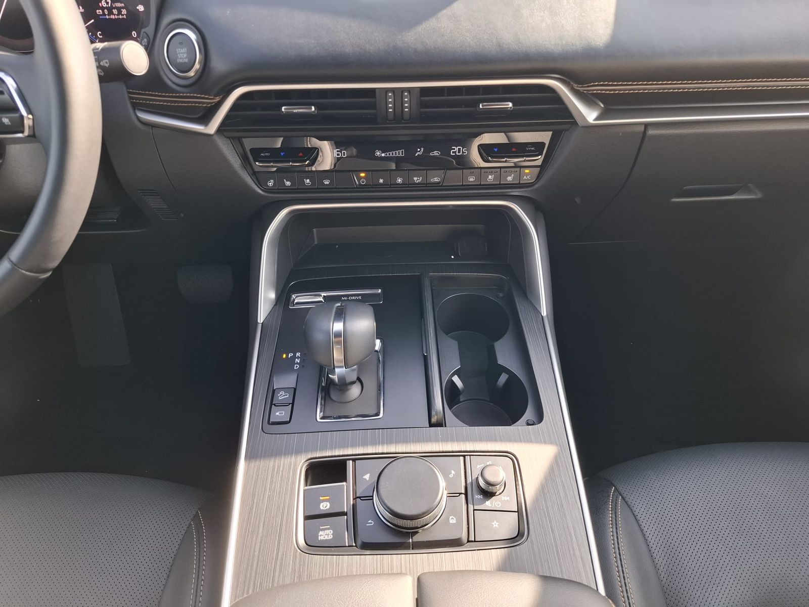 Изображение автомобиля Mazda CX-60 HOMURA AWD MATRIX*BOSE*LEATHER*HUD*ACC*360°